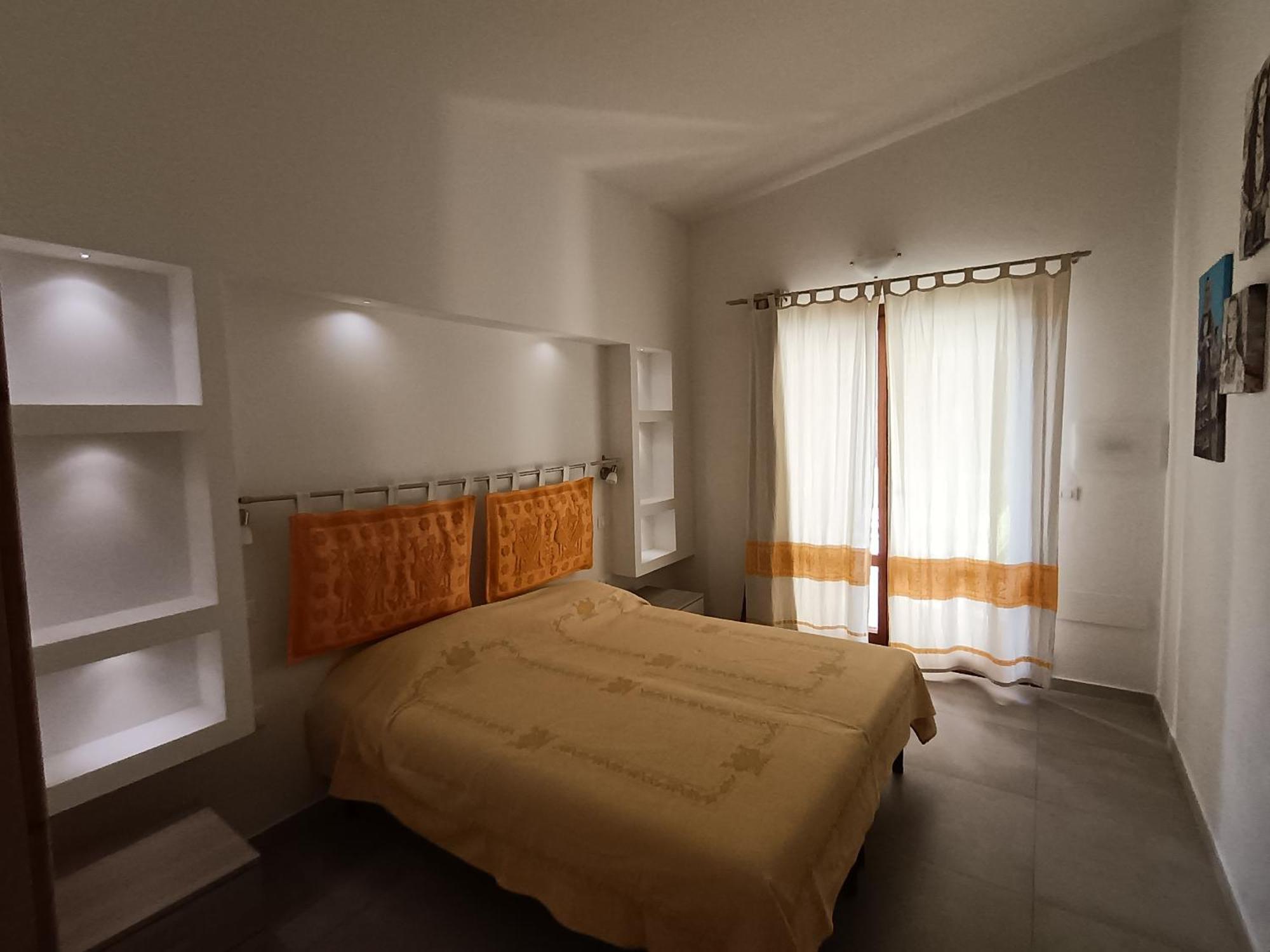 Su Suberju Hotel San Teodoro  Buitenkant foto